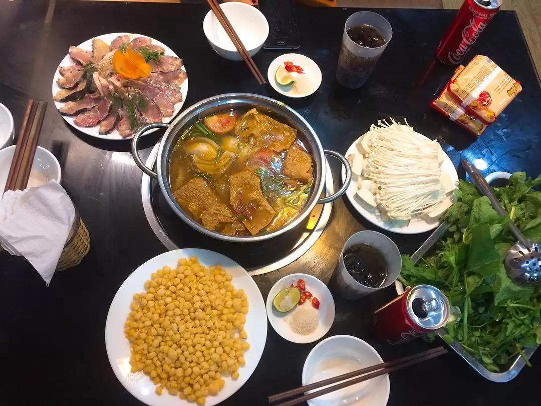 Hotpot Center thuộc top 10 quán ăn ngon ở Sapa