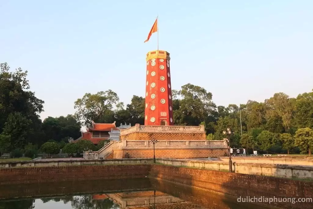 du lịch Thành cổ Sơn Tây