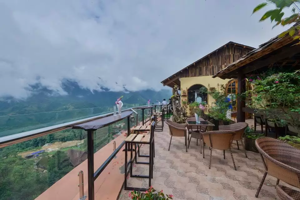 Sapa Sky View Restaurant & Bar (3)