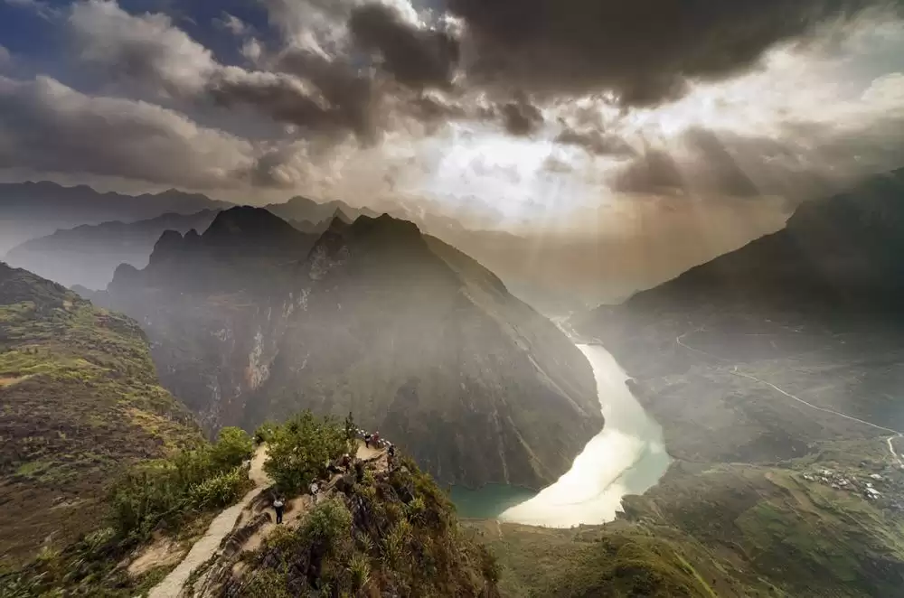 Công viên địa chất toàn cầu UNESCO: Cao nguyên đá Đồng Văn – Đài Phát thanh và Truyền hình Hà Giang