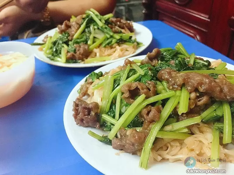 phở xào bát đàn