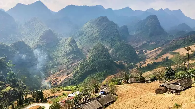 Kinh nghiệm du lịch Đồng Văn Hà Giang: Chơi gì, ăn gì, lịch trình