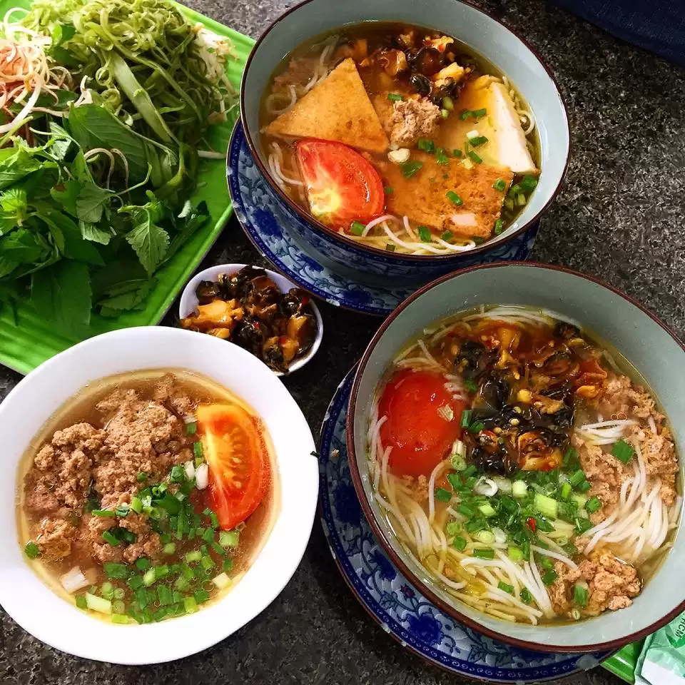 quán bún riêu ngon Hà Nội