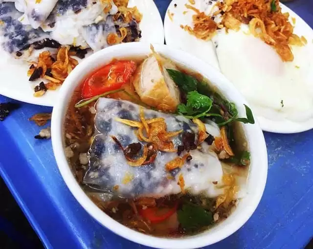 Bánh cuốn bà Xuân, địa chỉ quán bánh cuốn ngon Hà Nội