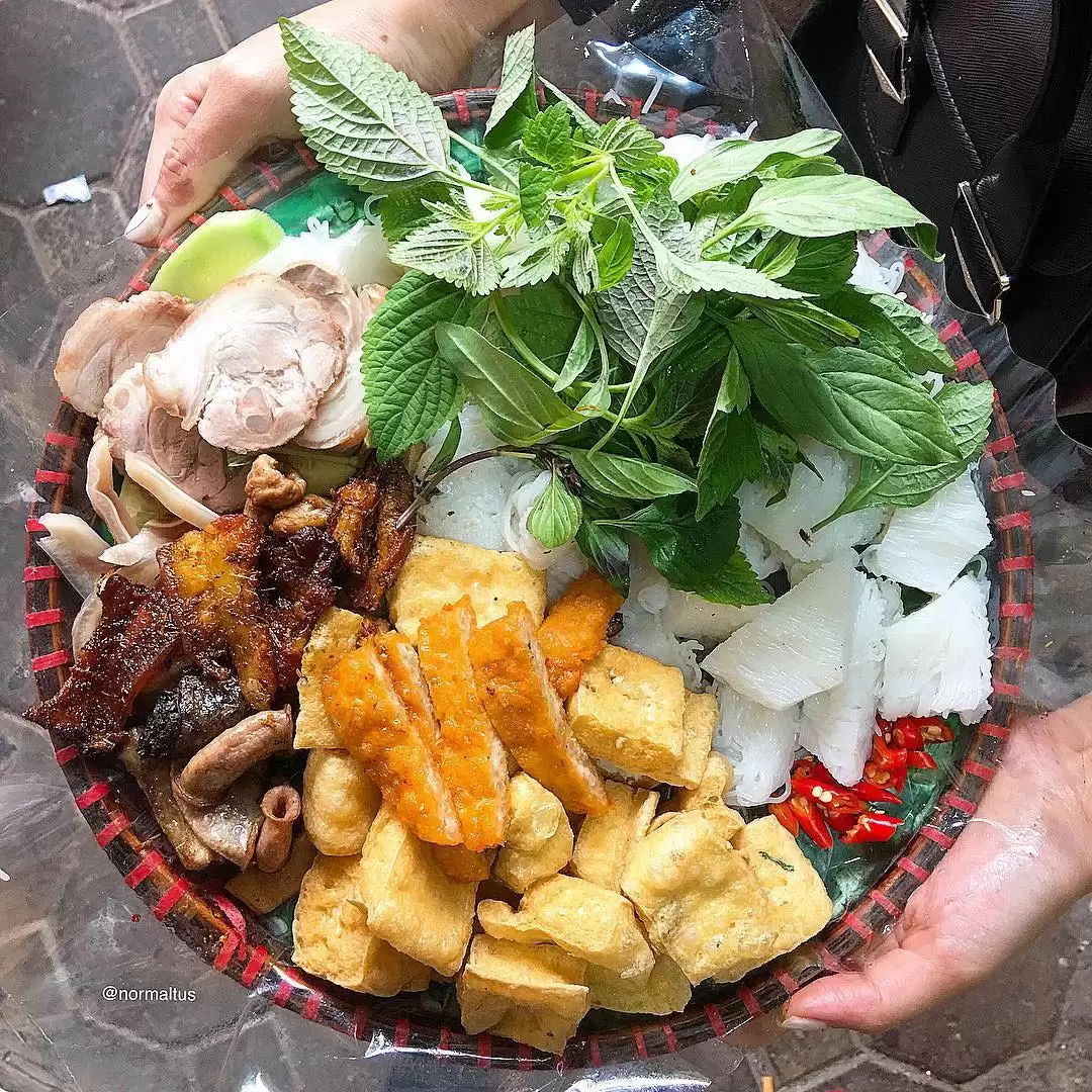 Bún đậu mẹt Cây Đa