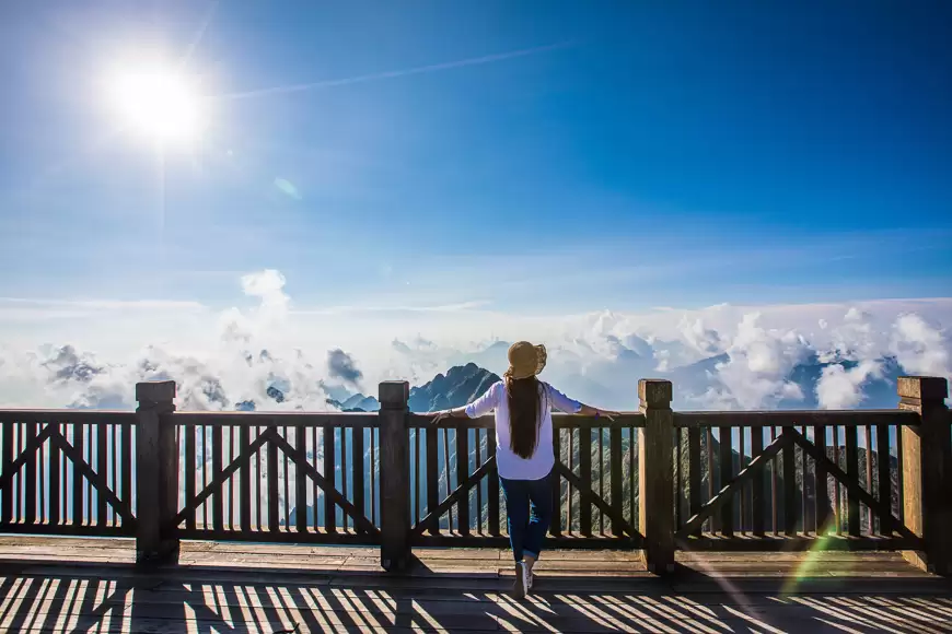 summit mount fansipan view